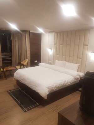 3 BHK Builder Floor For Sale in Chittaranjan Park