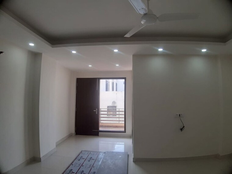 Room, sector 45 4 Bedroom 2400 Sq.Ft. Builder Floor In Sector 45 Gurgaon 10156444