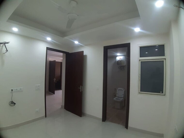 Room, sector 45 4 Bedroom 2400 Sq.Ft. Builder Floor In Sector 45 Gurgaon 10156444