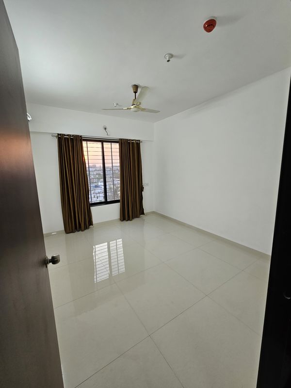 2 BHK Apartment For Rent in Krishna Lotus Court