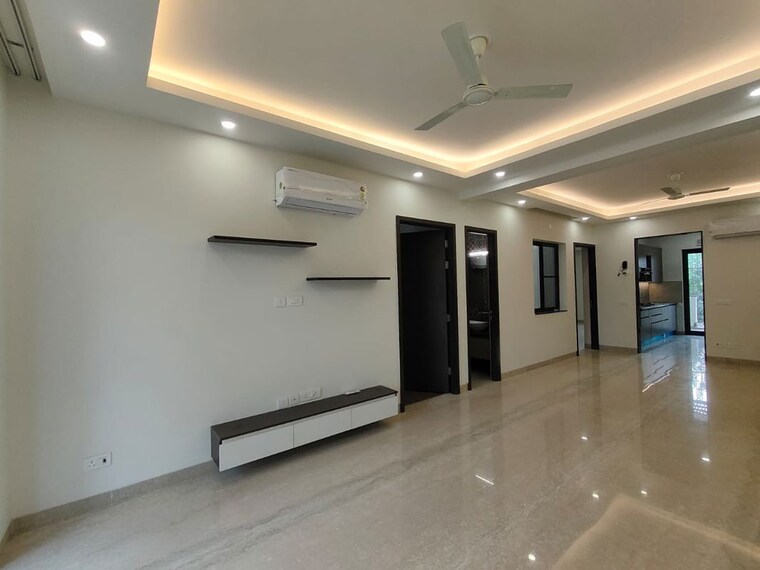 Room, unitech-south-city-1 3 Bedroom 2500 Sq.Ft. Builder Floor In South City 1 Gurgaon 10156463