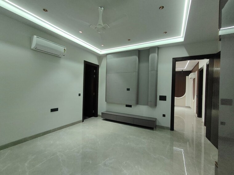 Room, sector 45 4 Bedroom 3200 Sq.Ft. Builder Floor In Sector 45 Gurgaon 10156468