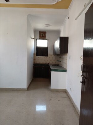 Kitchen in 1 BHK Builder Floor at Kohli One Malibu Town, Sector 47 – for Rent