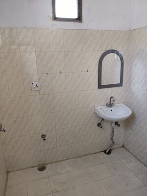 Bathroom in 1 BHK Builder Floor at Kohli One Malibu Town, Sector 47 – for Rent