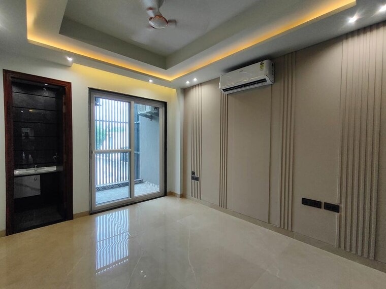 Room, unitech-south-city-1 3 Bedroom 1800 Sq.Ft. Builder Floor In South City 1 Gurgaon 10156482