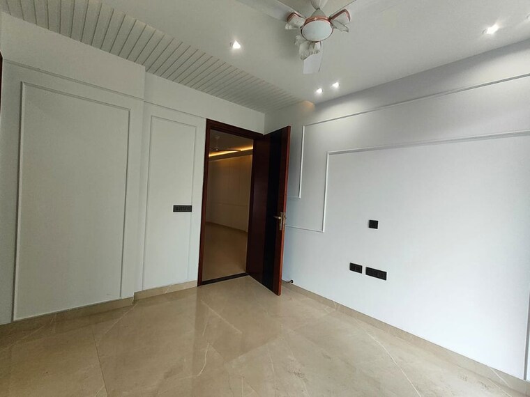 Room, unitech-south-city-1 3 Bedroom 1800 Sq.Ft. Builder Floor In South City 1 Gurgaon 10156482