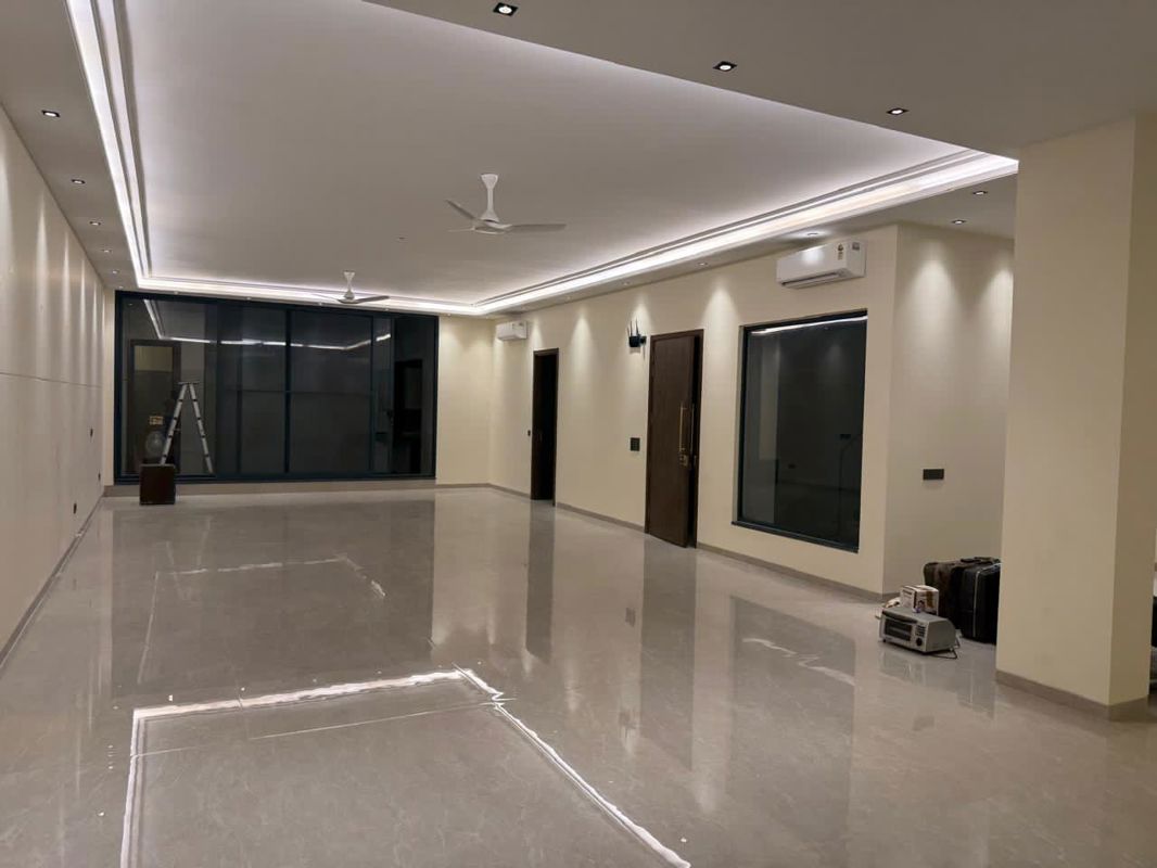 Office Space For Rent in Safdarjung Enclave