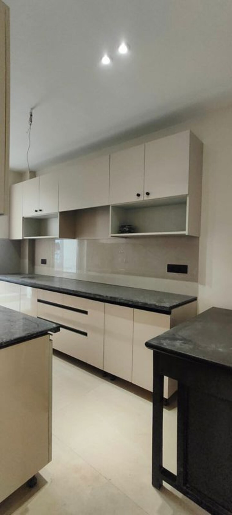 Kitchen, unitech-south-city-1 3 Bedroom 1800 Sq.Ft. Builder Floor In South City 1 Gurgaon 10156488