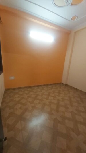 Bedroom in 2.5 BHK Builder Floor at Mayur Vihar – for Rent