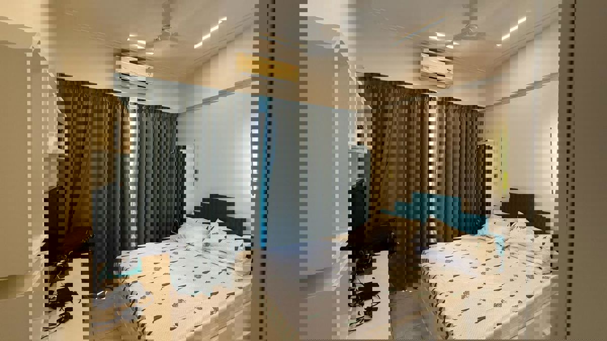 2 BHK 1000 Sq.Ft. Apartment in L&T Crescent Bay T2