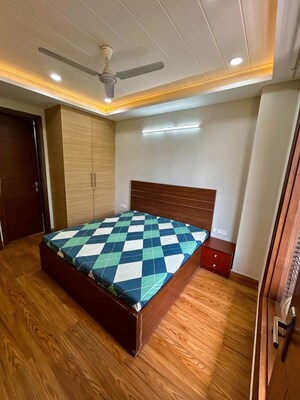 Bedroom in 2 BHK Builder Floor at Sector 45 – for Rent