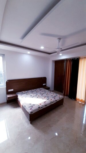 Bedroom in 1 BHK Builder Floor at Ansal Sushant Lok I, Sector 43 – for Rent