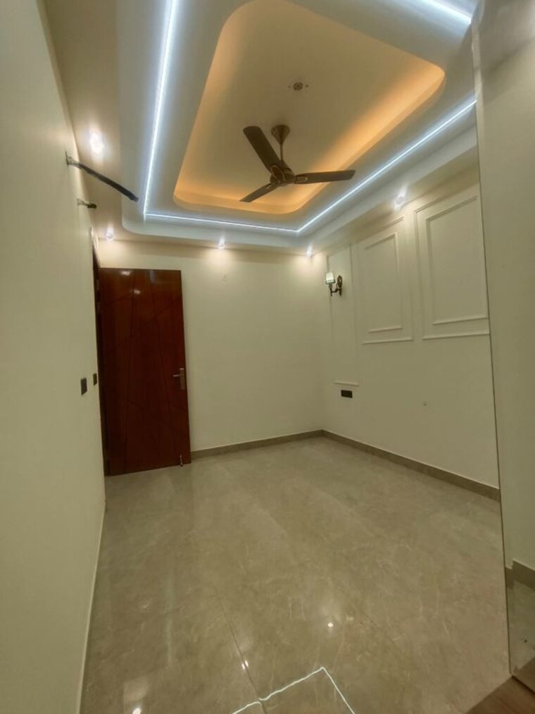 Room, sector 45 3 Bedroom 2000 Sq.Ft. Builder Floor In Sector 45 Gurgaon 10156527