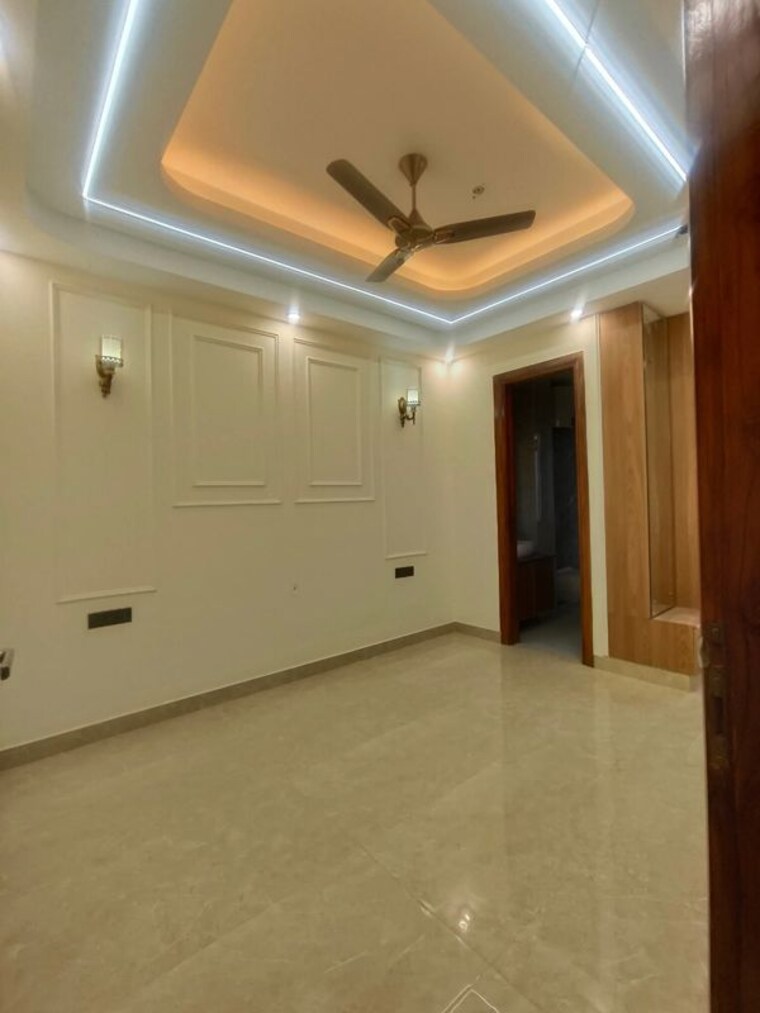 Room, sector 45 3 Bedroom 2000 Sq.Ft. Builder Floor In Sector 45 Gurgaon 10156527