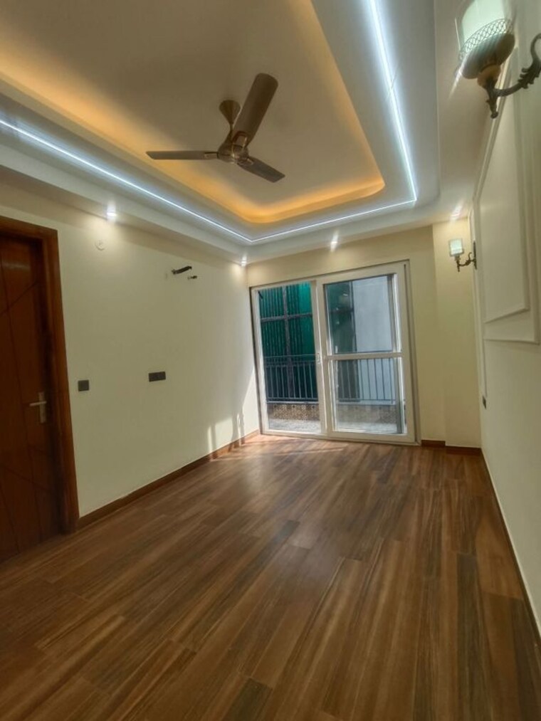 Room, sector 45 3 Bedroom 2000 Sq.Ft. Builder Floor In Sector 45 Gurgaon 10156527