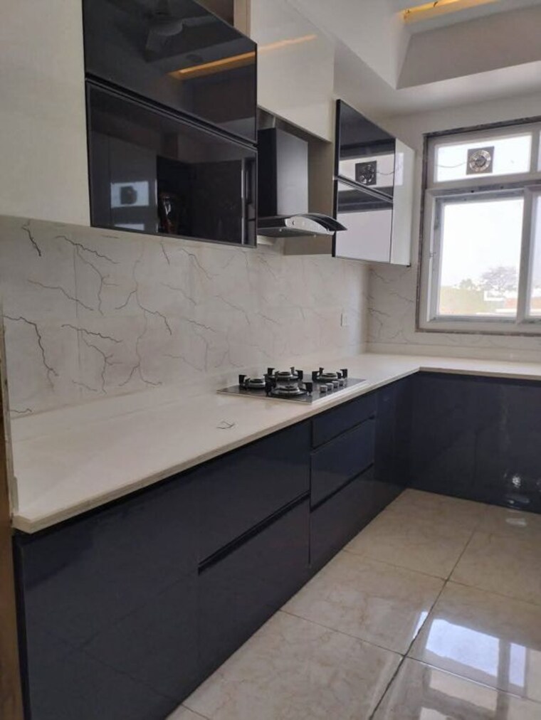 Kitchen, unitech-south-city-1 3 Bedroom 1805 Sq.Ft. Builder Floor In South City 1 Gurgaon 10156531
