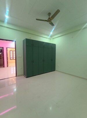 Room in 3 BHK Independent House at Eldeco Udyan II, Raebareli Road – for Rent