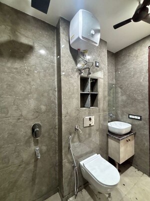 Bathroom in 2 BHK Builder Floor at Sector 57 – for Rent