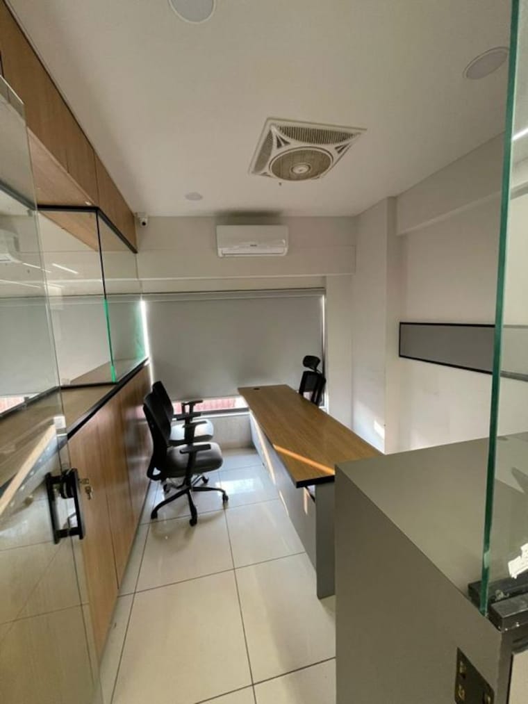Team Area, sun-westbank Commercial Office Space 1210 Sq.Ft. In Navrangpura Ahmedabad 10156540