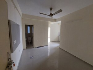 Room in 1 BHK Apartment at Pyramid Altia, Sector 70 – for Rent