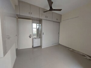 Room in 1 BHK Apartment at Pyramid Altia, Sector 70 – for Rent