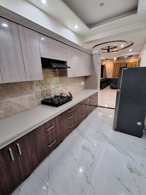 Kitchen in 3 BHK Builder Floor at Sector 45 – for Rent