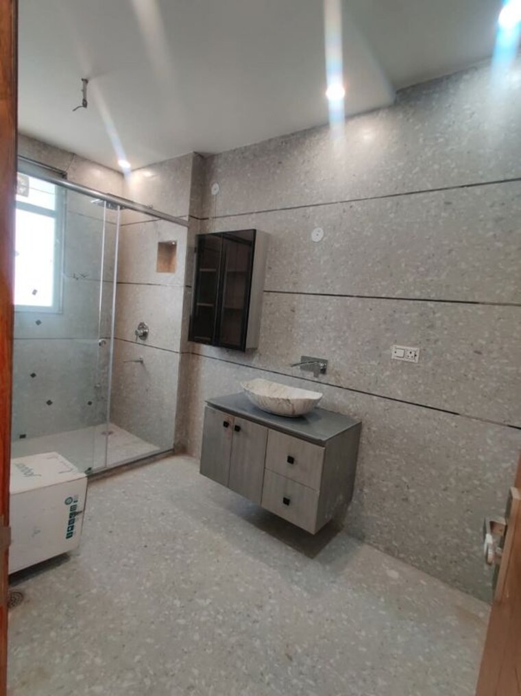 Kitchen, sector 45 3 Bedroom 2500 Sq.Ft. Builder Floor In Sector 45 Gurgaon 10156619