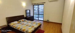 3 BHK + Servant Room Apartment For Rent in Unitech Uniworld Gardens