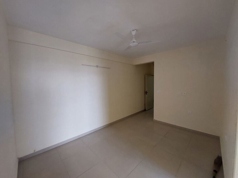 Room, pyramid-altia 3 Bedroom 645 Sq.Ft. Apartment In Sector 70 Gurgaon 10156637