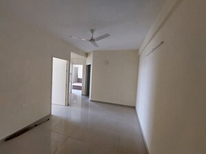 Room in 3 BHK Apartment at Pyramid Altia, Sector 70 – for Rent