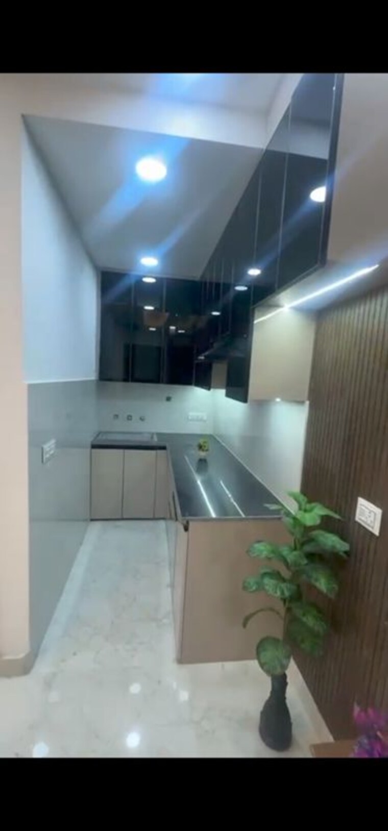 Kitchen, uttam nagar 2 Bedroom 60 Sq.Yd. Builder Floor In Uttam Nagar Delhi 10156709
