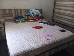 2 BHK Apartment For Rent in Blue Berry