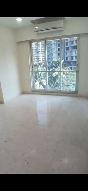 2 BHK Apartment For Sale in Ekta Tripolis, Goregaon West