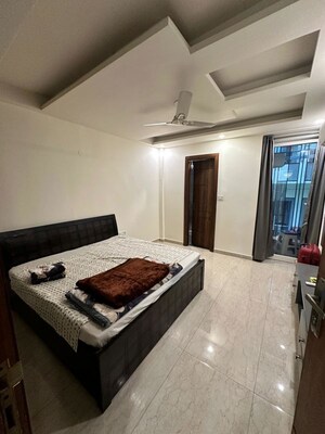 Bedroom in 3 BHK Builder Floor at Unitech Greenwood City Apartment, Sector 45 – for Rent