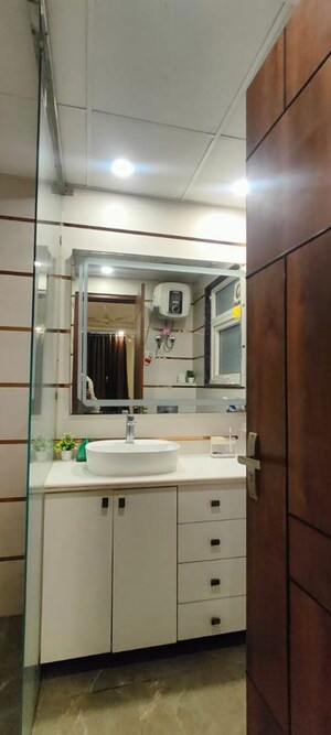 Kitchen in 3 BHK Builder Floor at Unitech Greenwood City Apartment, Sector 45 – for Rent