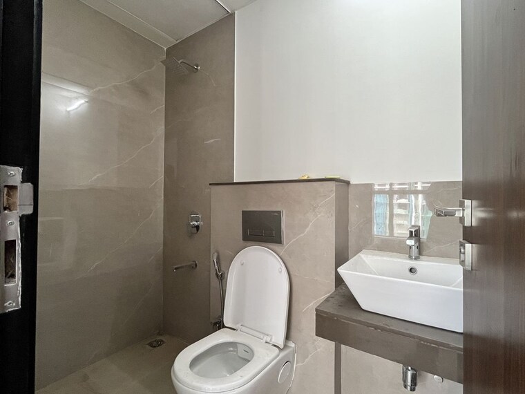 Bathroom, piramal-revanta 1.5 Bedroom 530 Sq.Ft. Apartment In Mulund West Mumbai 10156747