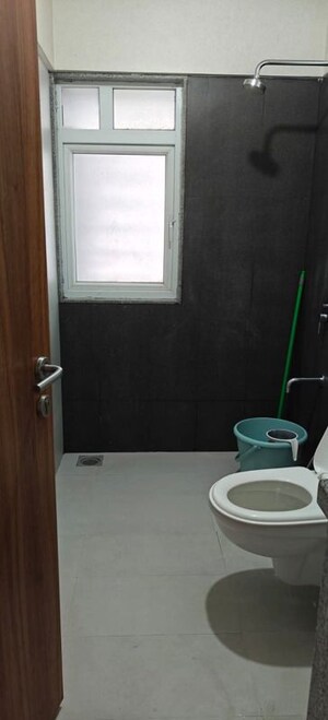 Master Bedroom in 3 BHK Apartment at Oxford Florida Riverwalk, Mundhwa – for Rent