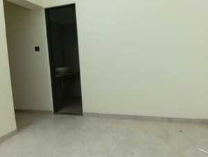 Room in 2 BHK Apartment at Acme 36 Allure, Goregaon West – for Rent