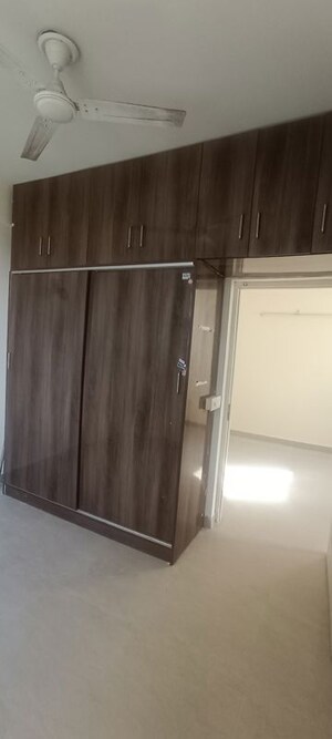 2 BHK Apartment For Rent in Shree Vardhman Mantra, Sector 67