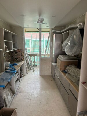 Parking in 3 BHK Apartment at Orchid Petals, Sector 49 – for Sale