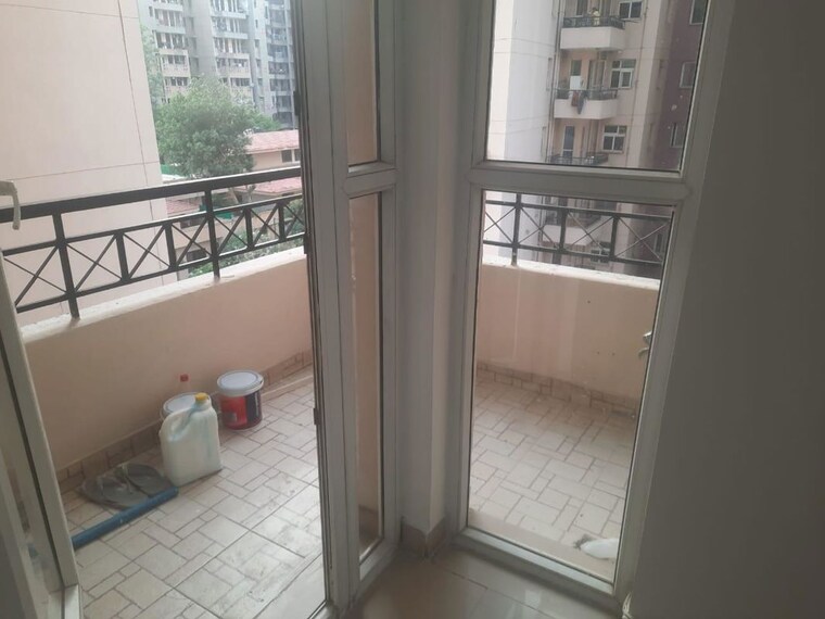 Balcony, orchid-petals 3 Bedroom 1805 Sq.Ft. Apartment In Sector 49 Gurgaon 10156893