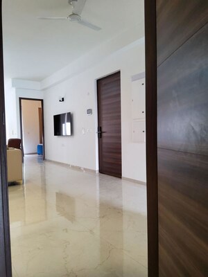 Building Lobby in 3 BHK Apartment at Adani M2K Oyster Grande, Sector 102 – for Rent