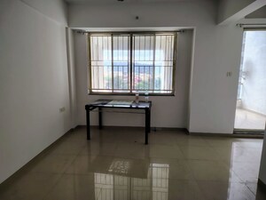 Room in 3 BHK Apartment at Mittal Crosswinds, Baner – for Rent
