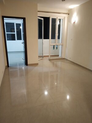 Room in 3 BHK Apartment at Jaypee Kasa Isles, Sector 129 – for Sale