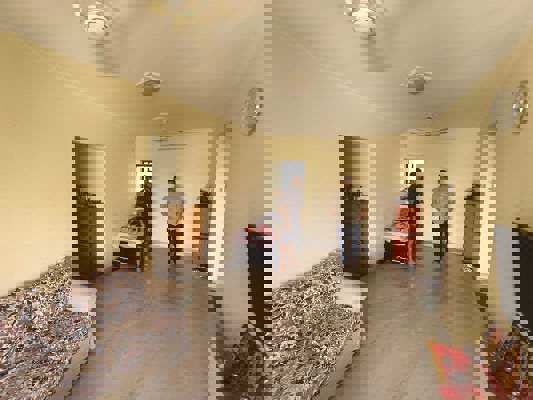 2 BHK 800 Sq.Ft. Apartment in Vikash Complex CHS