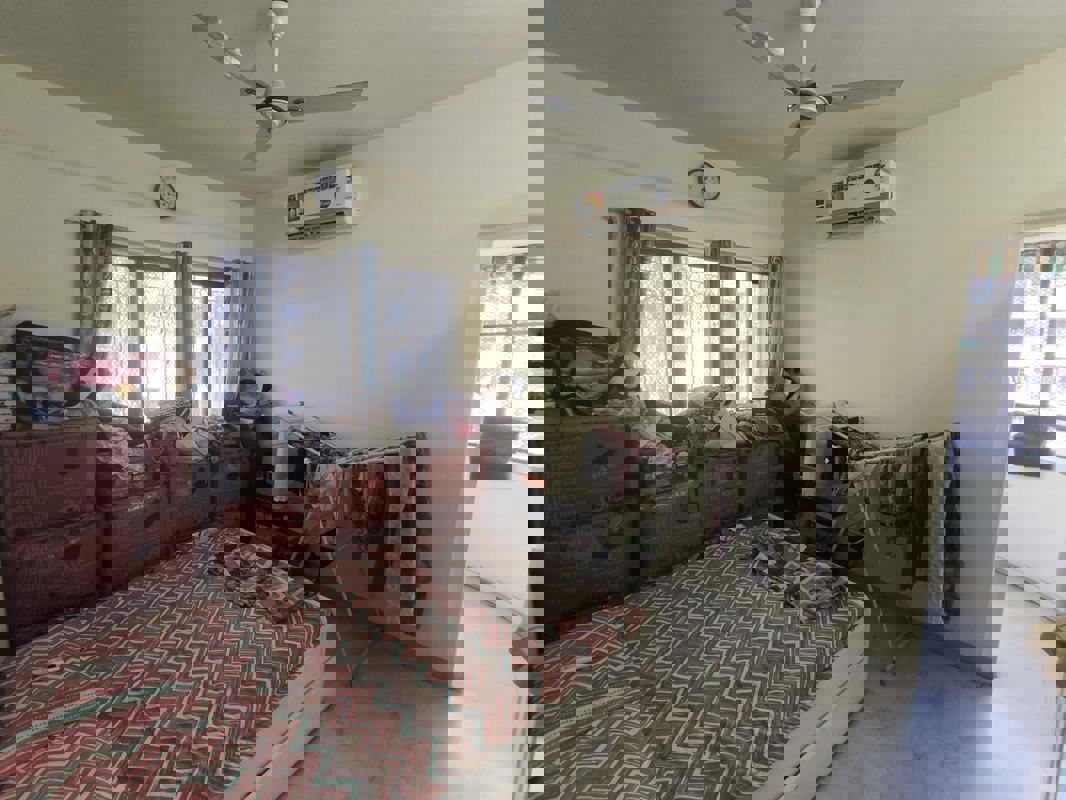 2 BHK 800 Sq.Ft. Apartment in Vikash Complex CHS