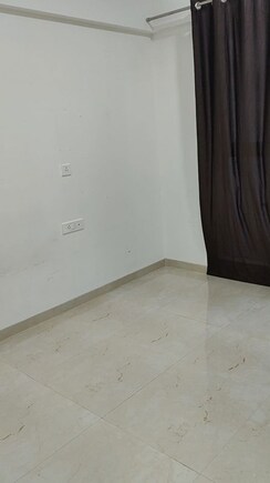 2 BHK Apartment For Rent in Chandak Cornerstone