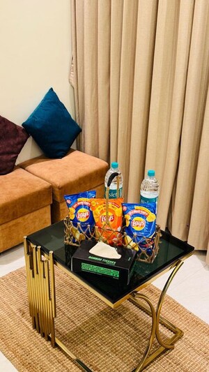 Furnished Amenities in 3 BHK Apartment at Dosti Oak, Kolshet Industrial Area – for Rent