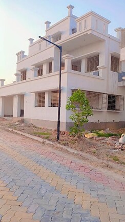 3 BHK + Pooja Room,Servant Room,Study Room,Extra Room Independent House For Sale in Benachity
