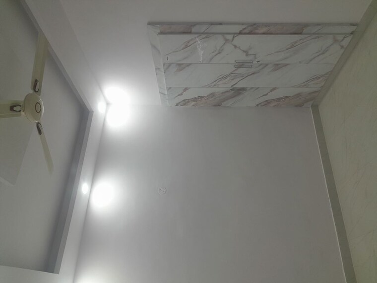 Room, ip extension 2 Bedroom 900 Sq.Ft. Apartment In Ip Extension Delhi 10122927